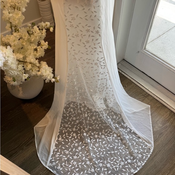 Wedding Dress off shoulder White Sheer Floral Gown size Small - Picture 9 of 11